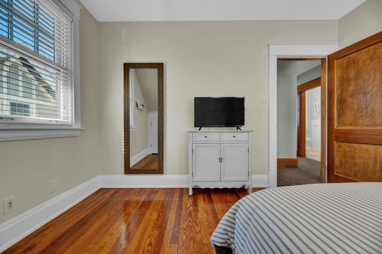 Oakley Square 3Br Charmer - Total Walkability Home Цинциннаті Екстер'єр фото